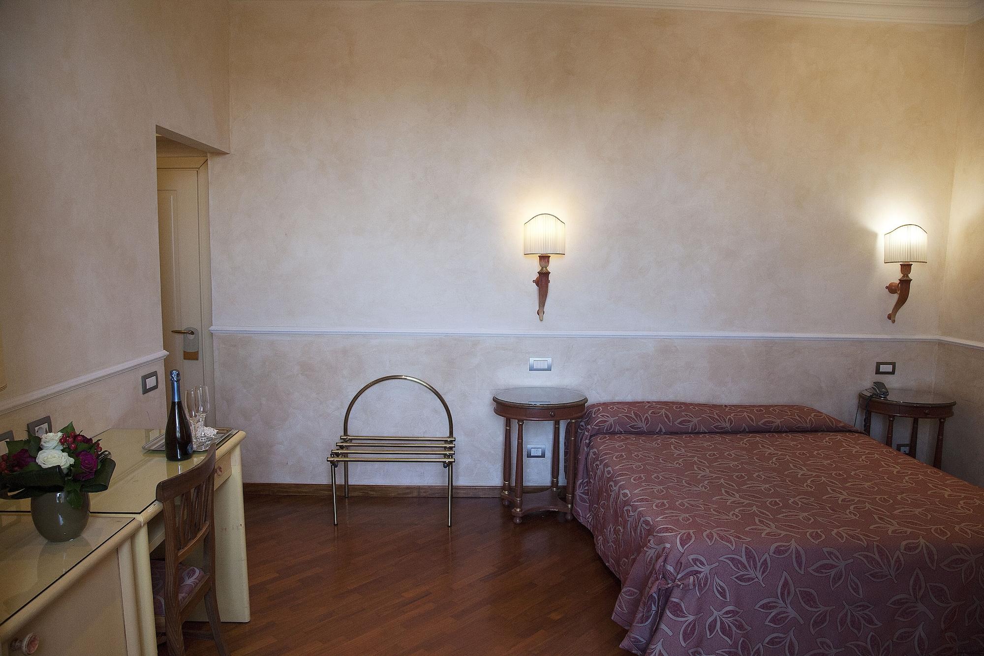 Hotel Aurora Floransa Dış mekan fotoğraf
